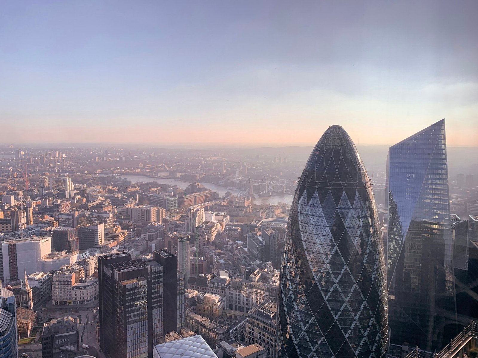London financial district skyline and the River Thames, host city of FinNext London 2027